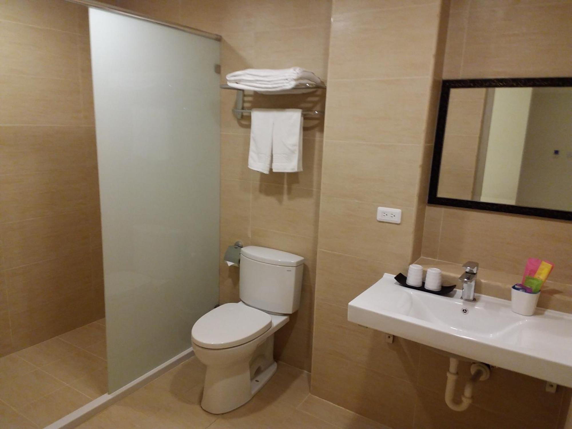 M Hotel Cao Hùng Phòng bức ảnh